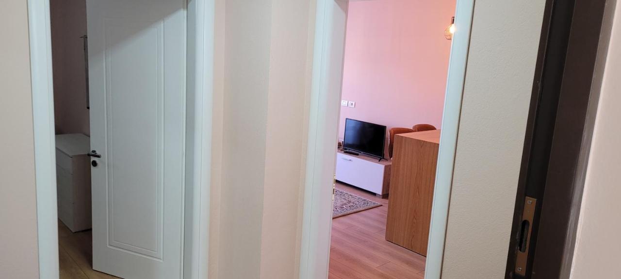 Beach View Apartment, Golem Δυρράχιο Εξωτερικό φωτογραφία